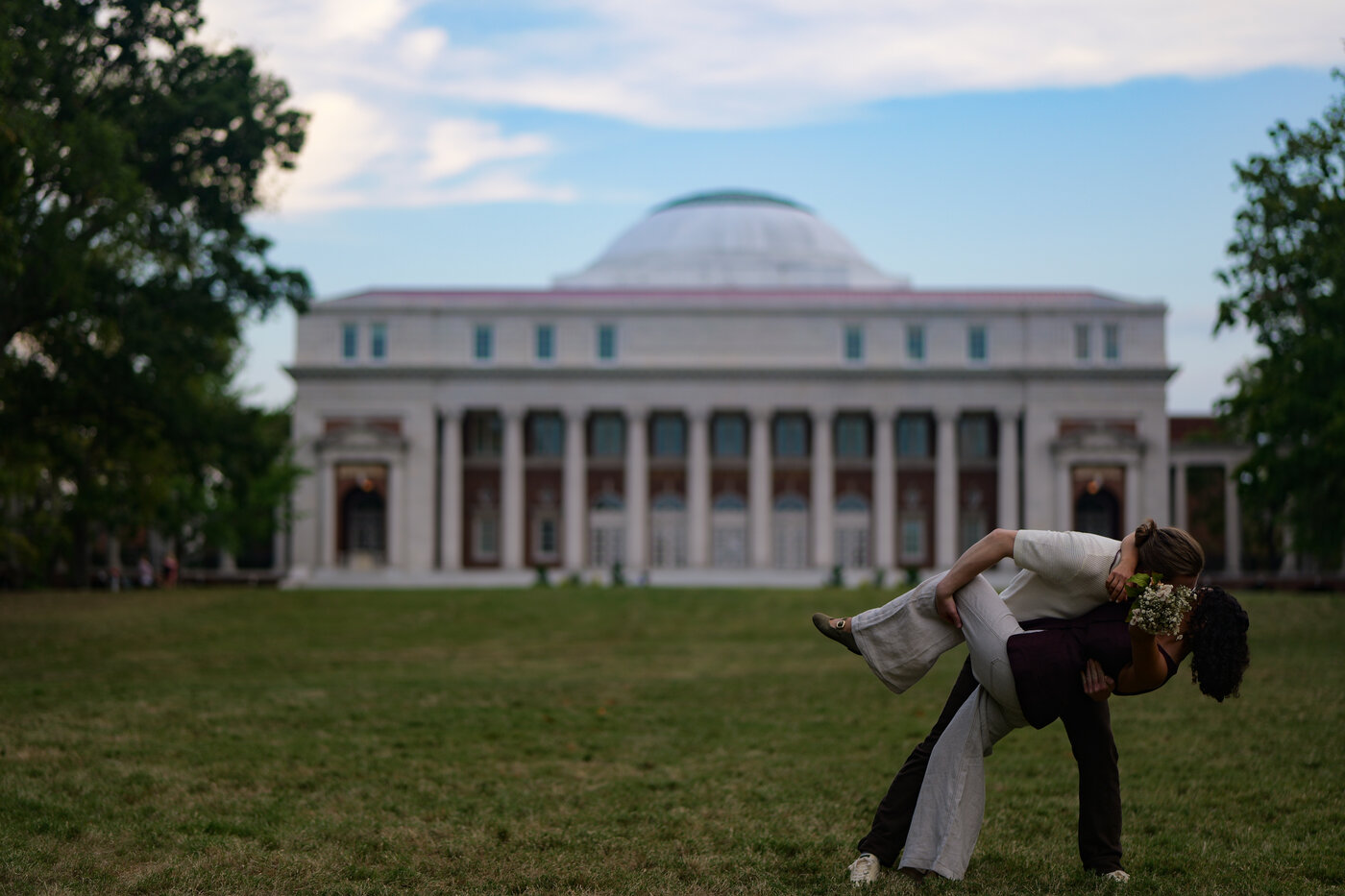 Couple dip kiss, Vanderbilt campus